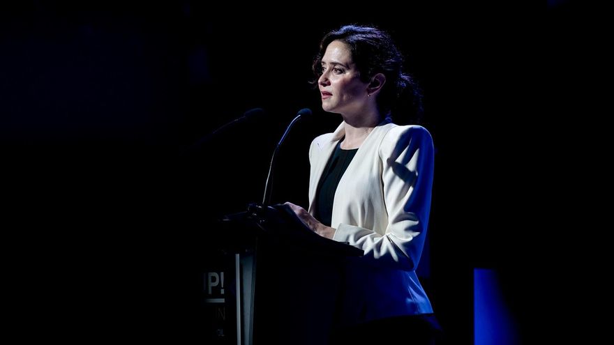 Ayuso utilizó a su jefe de despacho en Presidencia para negociar la compra de un nuevo piso en Madrid