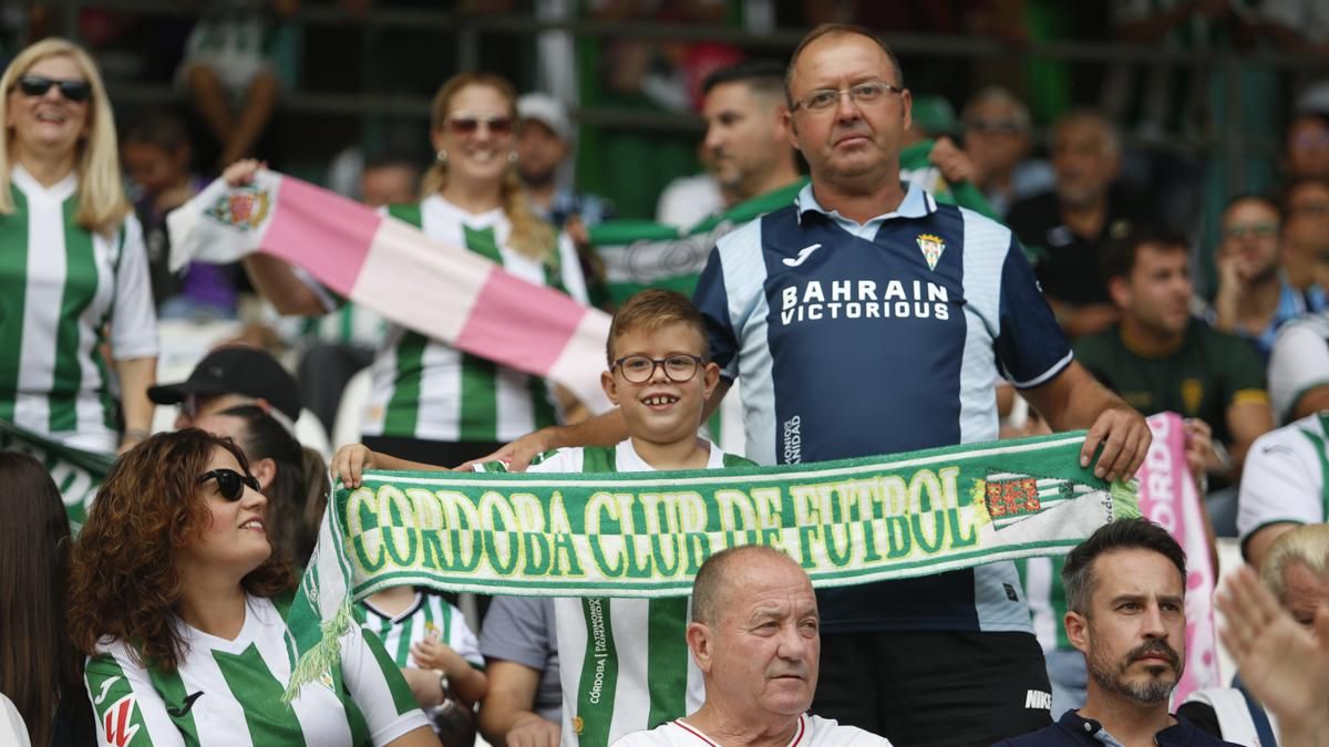 Grada Blanquiverde del Córdoba CF - UD Almería