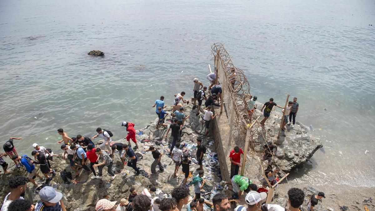 Última hora sobre la actualidad política y la entrada de miles de personas en Ceuta