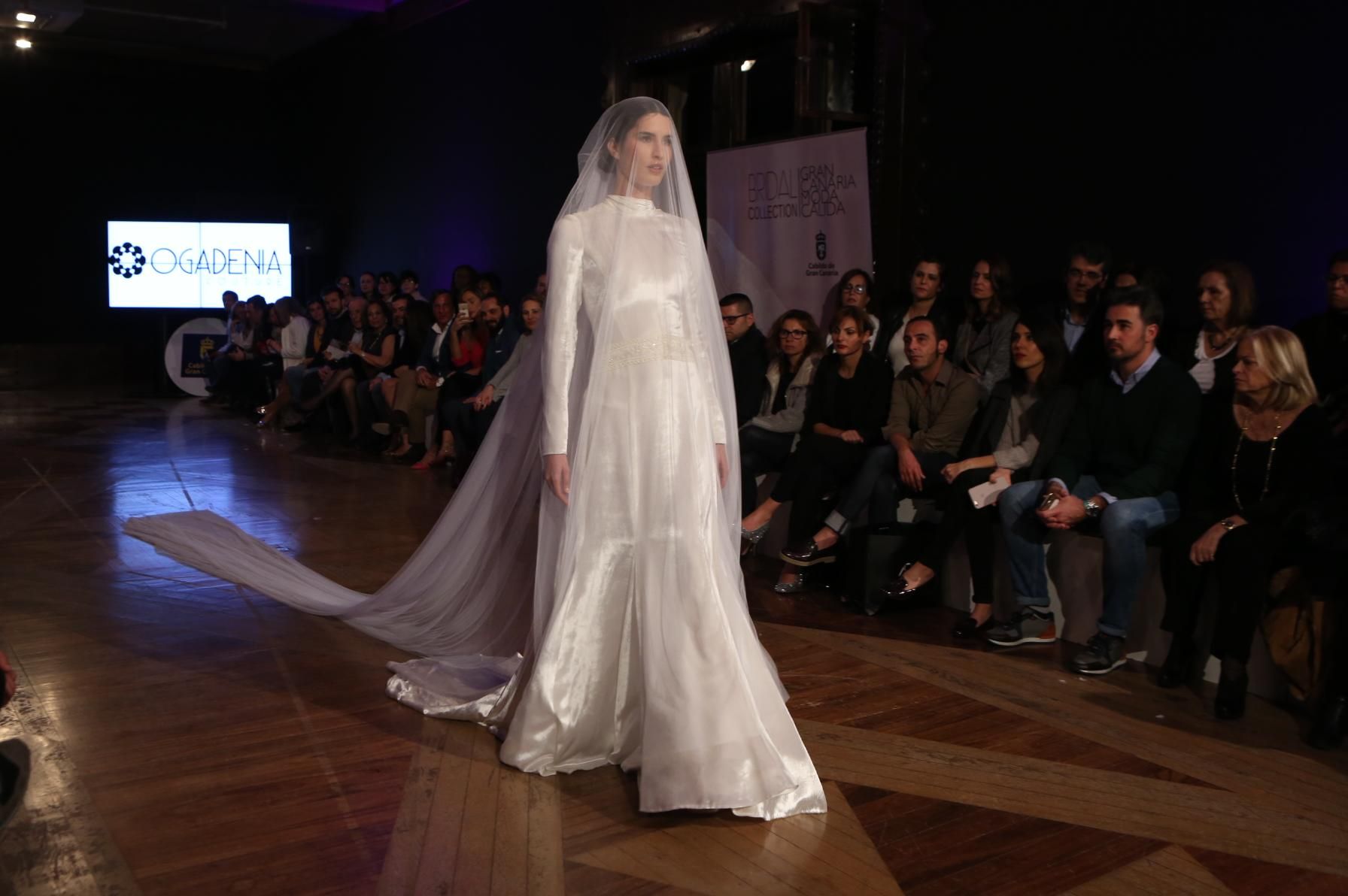 Desfile de Ogadenia Couture en Gran Canaria Moda Cálida (Alejandro Ramos)