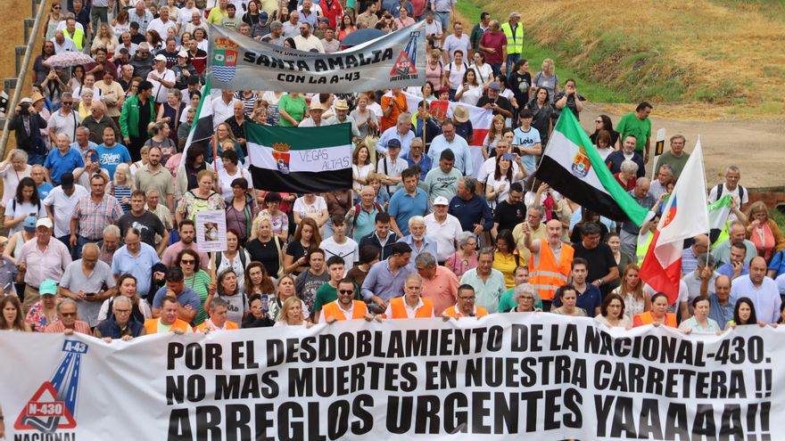 "Tocaba ya levantar el grito": vecinos, agricultores y políticos exigen la conversión en autovía de la N-430