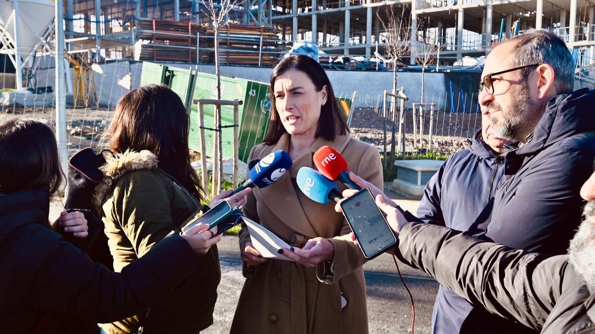 Las obras de las VPO de El Alisal están ejecutadas al 25% y el último sorteo se celebrará en abril con 13.000 demandantes