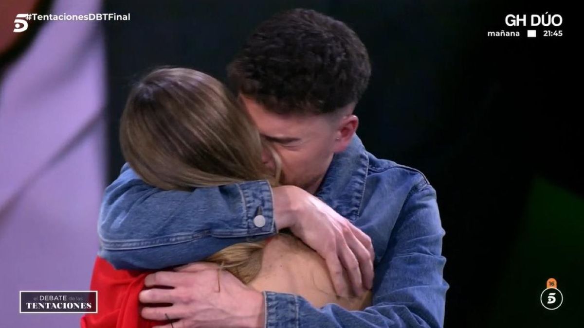 El último 'Debate de las Tentaciones' emocionó con la lección de Almudena y Darío e indignó con dos nuevas rupturas