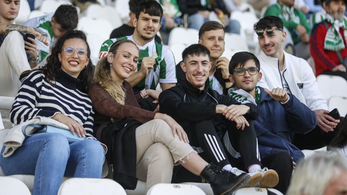 Grada Blanquiverde del Córdoba CF - SD Eibar