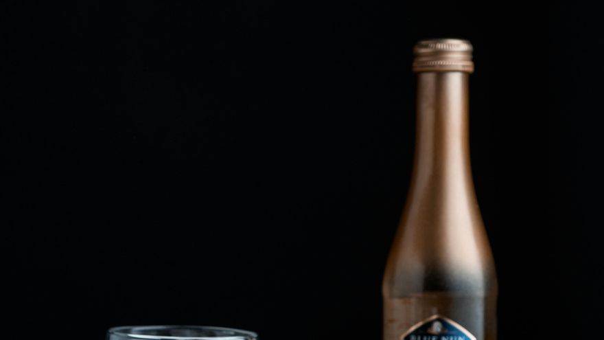 Esta es la diferencia entre el licor de café y la crema de café que tomamos después del postre