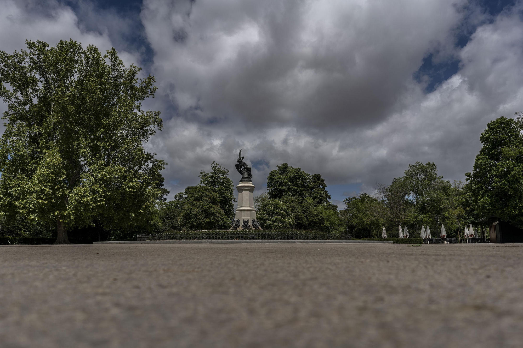 La fuente del Ángel Caído, en El Retiro (Madrid)