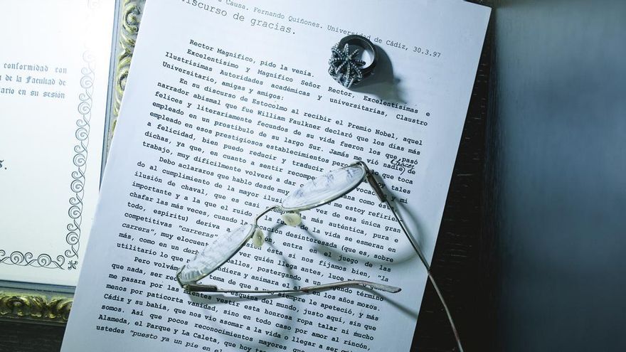 La Fundación Fernando Quiñones, en el camino hacia la disolución: "Las cartas de Borges se las comen los parásitos"