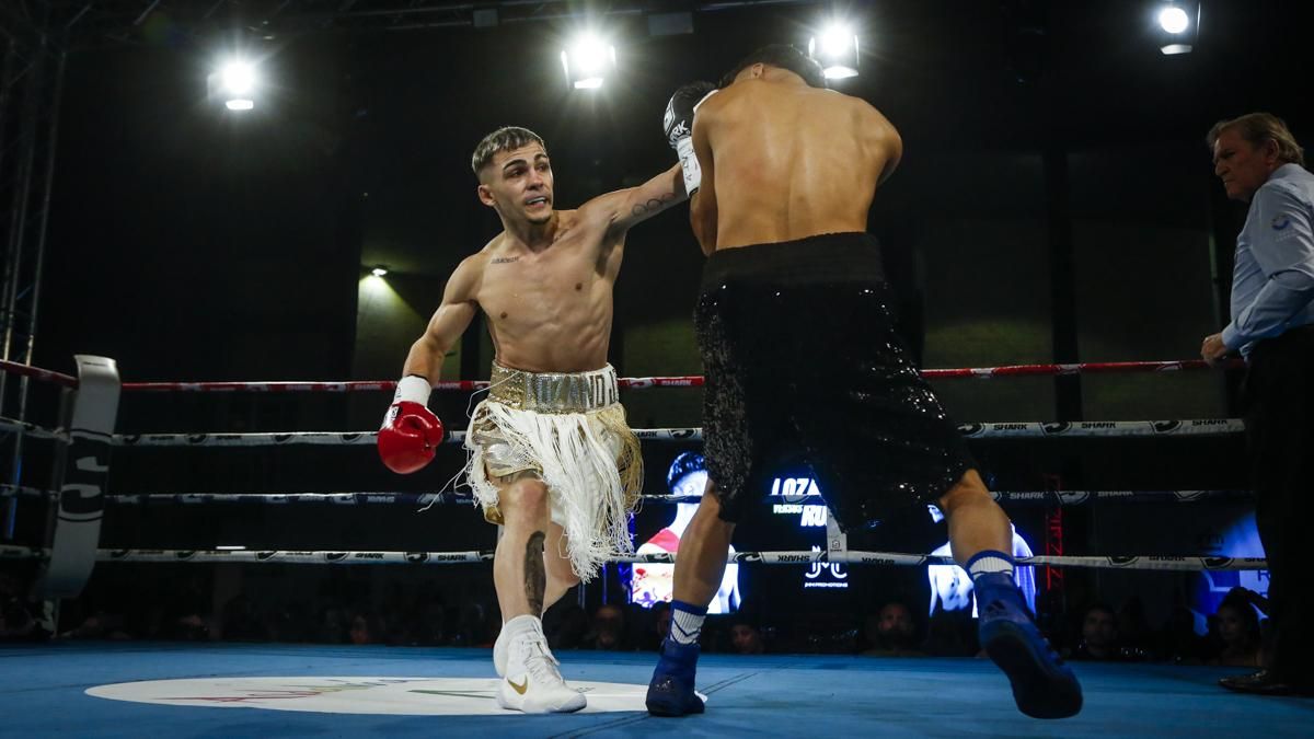 Combate de Rafa Lozano Jr. por el cinturón Iberoamericano
