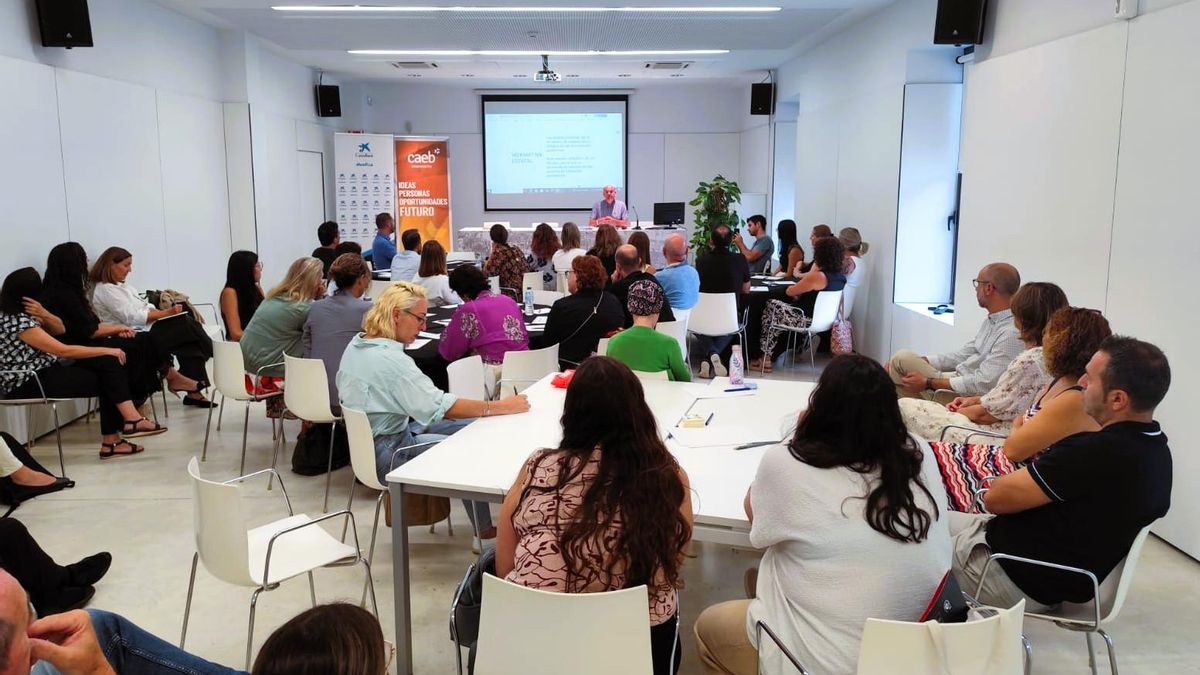 CAEB y CaixaBank Dualiza trasladan a Inca el impulso a la FP Dual para facilitar sinergias entre empresas y centros educativos