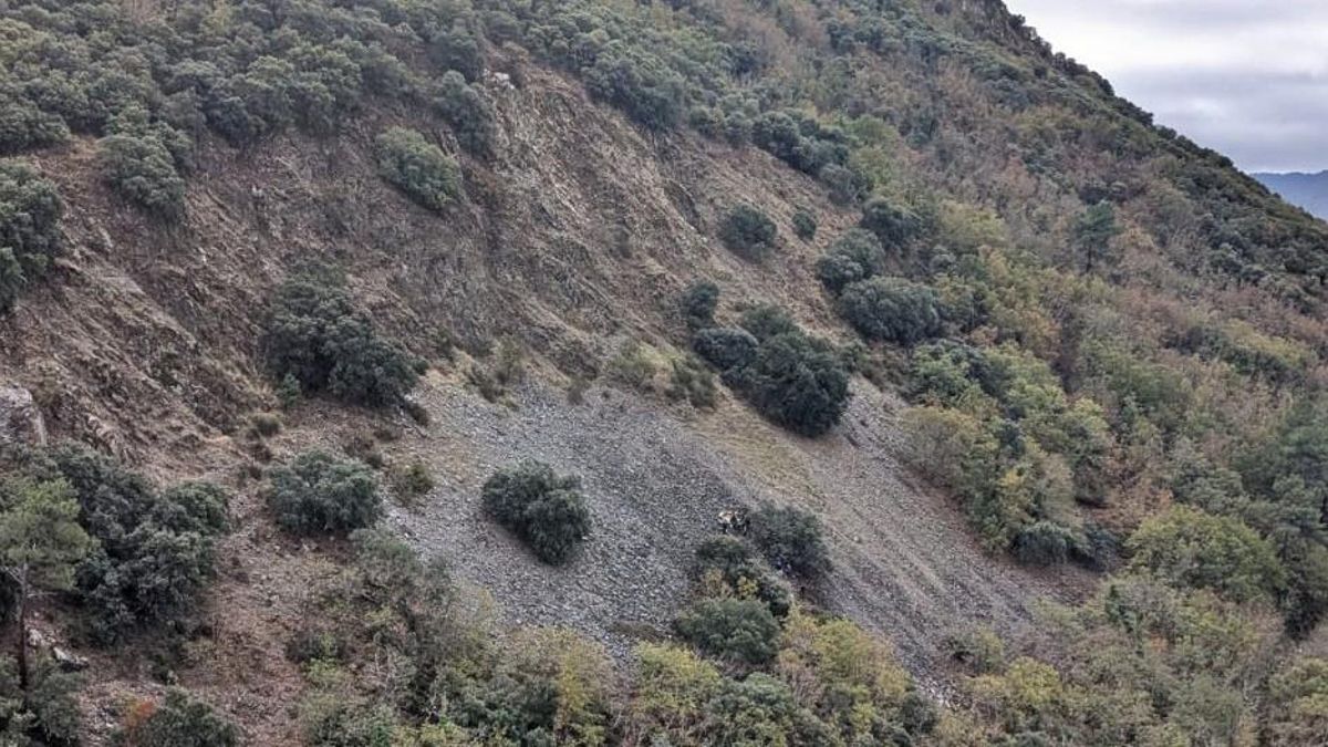 Un corredor de unos 30 años muere al caer por un barranco en el Monte Pajariel en Ponferrada