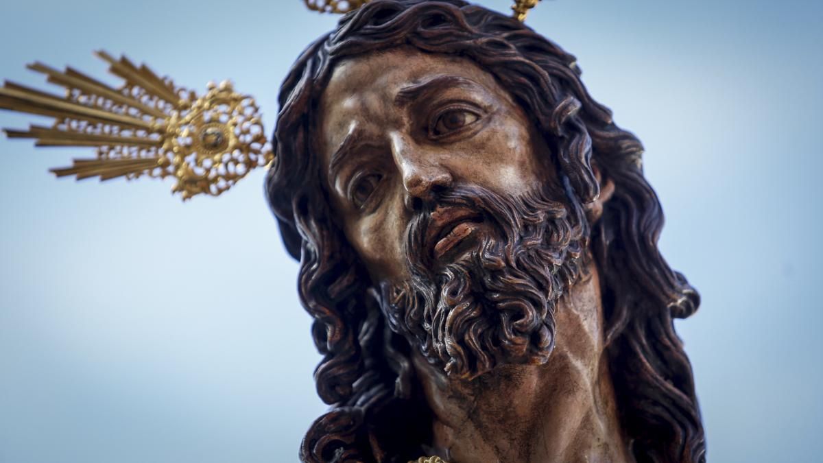 Salida procesional de la Hermandad del Amor, en imágenes