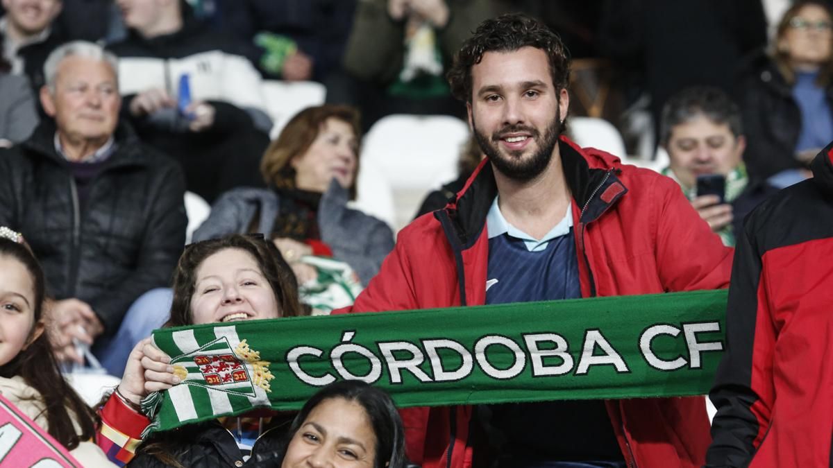 Grada Blanquiverde del Córdoba CF - Real Valladolid CF
