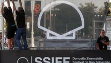 El Festival de San Sebastián (SSFF) y la Entidad de Gestión de Derechos de los Productores Audiovisuales (EGEDA) responsable de los Premios Platino, han llegado a un acuerdo para promocionar el cine latinoamericano mediante la creación del Premio EGEDA-Platino Industria, que estará dotado con 30.000 euros (unos 32.700 dólares).