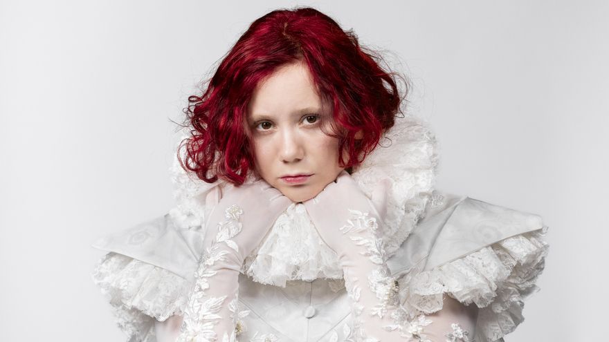 Un nuevo 'Orlando' barroco y queer recuerda la vigencia de la obra de Virginia Woolf