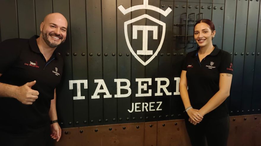 Una camarera de Jerez salva la vida de una clienta: "Se había atragantado y supe reaccionar"