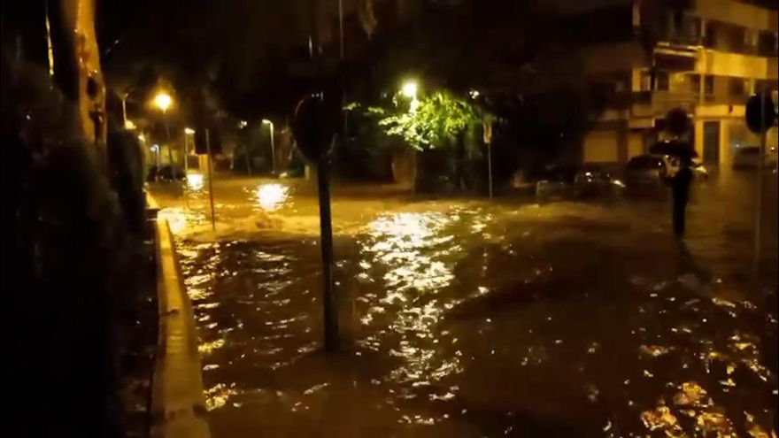 Inundaciones en la avenida del Corregidor por las fuertes lluvias