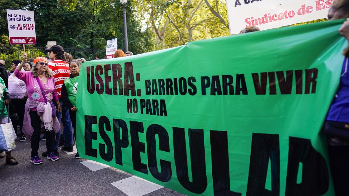 El bloque de Usera en la manifestación por el derecho a la vivienda de este domingo