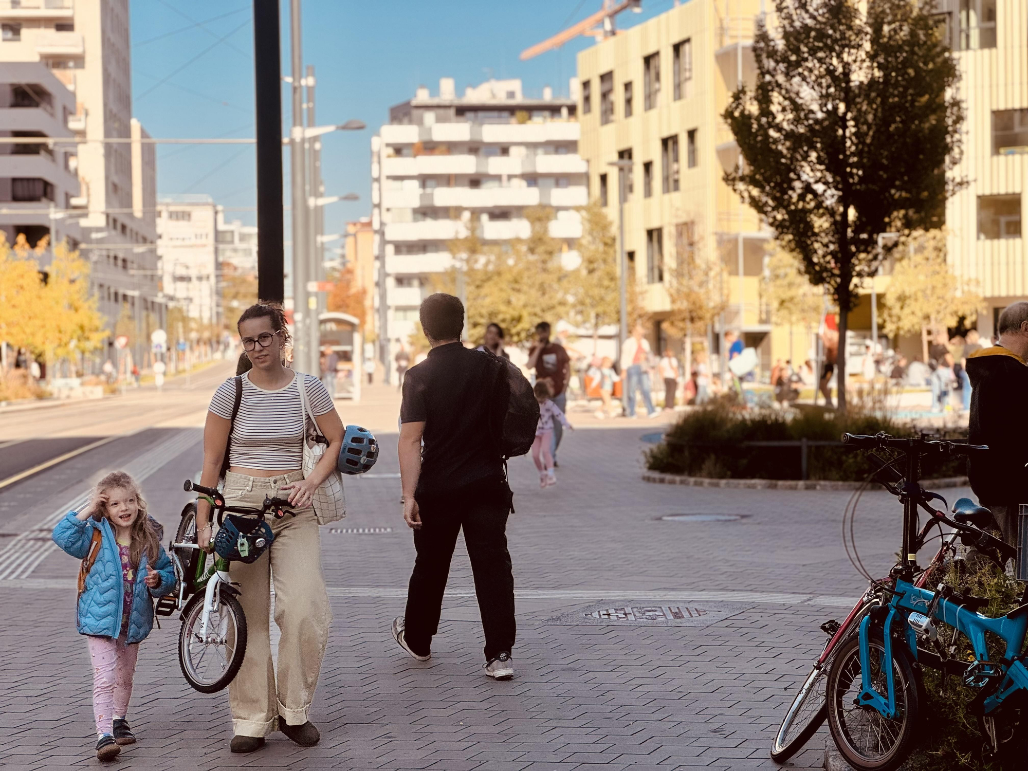 Una avenida sin coches en Nordbahnhofviertel