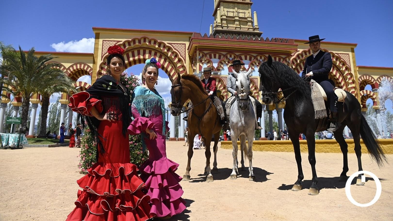 Ambiente de domingo en la feria