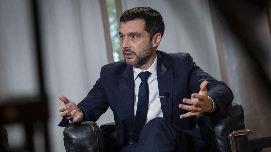 El Gobierno se fija 100 objetivos para reforzar el estado del bienestar: de reducir la brecha salarial a una prestación por crianza