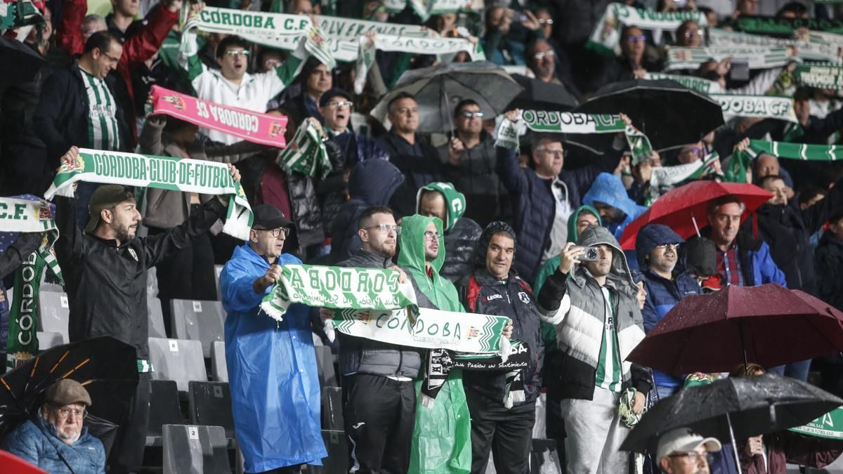 Grada Blanquiverde del Córdoba CF - RC Deportivo