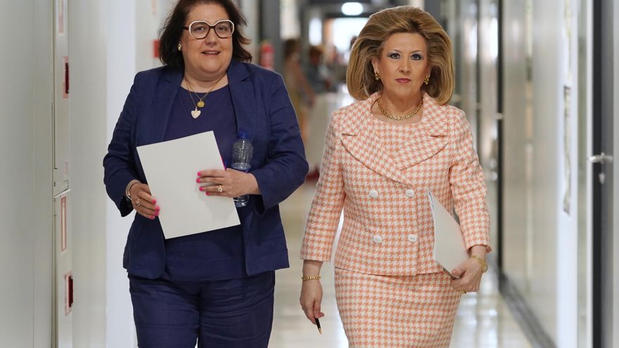 El plan de Castilla y León para fidelizar médicos en los pueblos: 4.000 euros para rotar en el extranjero y horario flexible