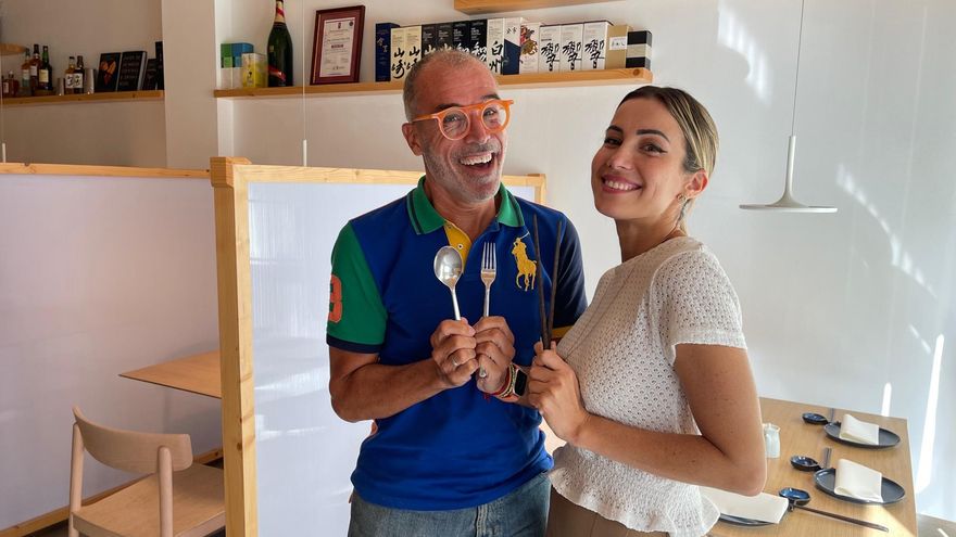 Kiko Barroso y Catha González, presentadores de 'Como en Casa'