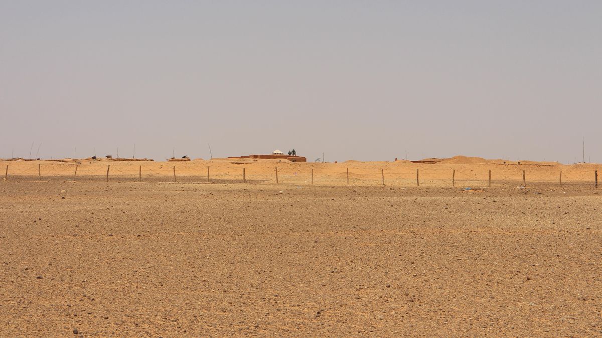 Muro de Marrocos no Saara Ocidental / Gabriela Sanchez