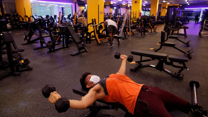 La oposición exige explicaciones al Govern catalán por el crédito a la cadena de gimnasios DiR