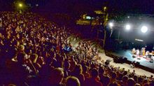 El público llenó por completo el auditorio