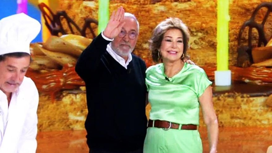 'TardeAR' sorprende a Xavier Sardá por su cumpleaños en directo, y este revela su deseo contra Trump