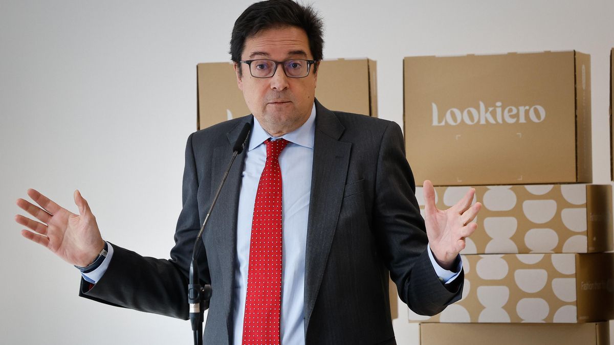 Óscar López atribuye al fallecido Lambán la caída del PSOE en Aragón: "En vez de hacer oposición se dedicó a otra cosa"