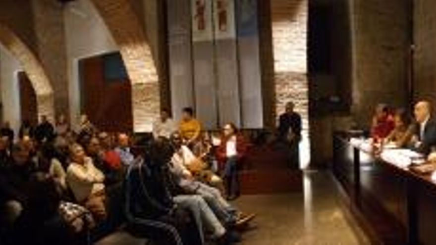 Un momento del evento socialista sobre logística y el futuro de León.