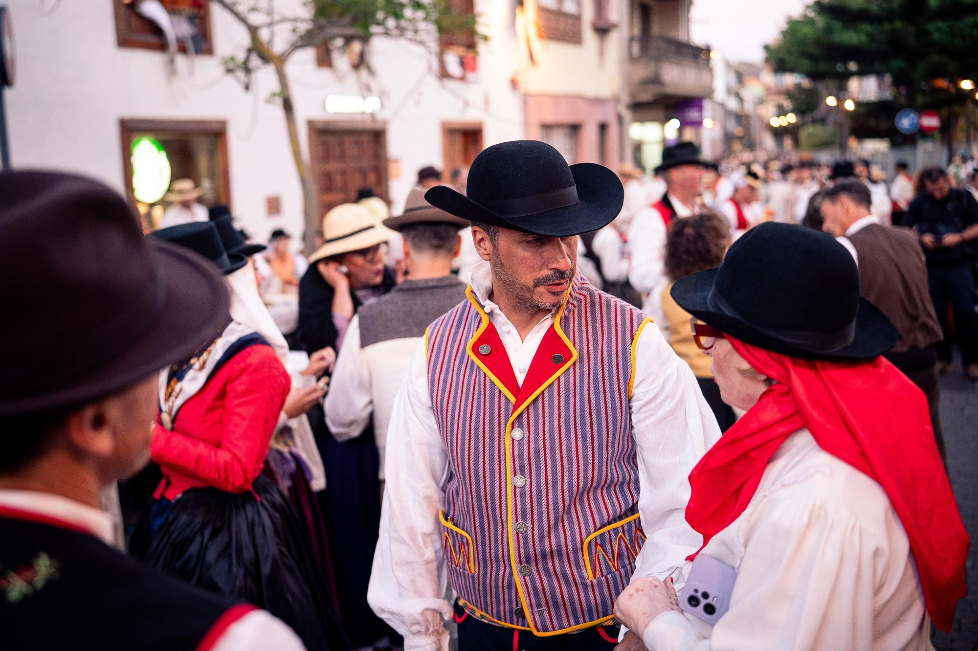 Así se vivió el Baile de Magos de San Benito, en La Laguna