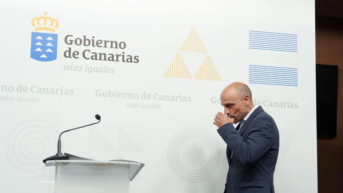 Los correos internos del Gobierno canario en la crisis del hantavirus: “Nuestra mejor sanidad no justifica el envío del barco”