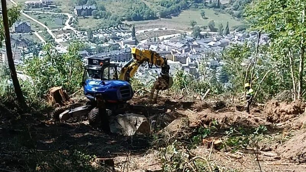 Trabajos para la instalación del telecabina