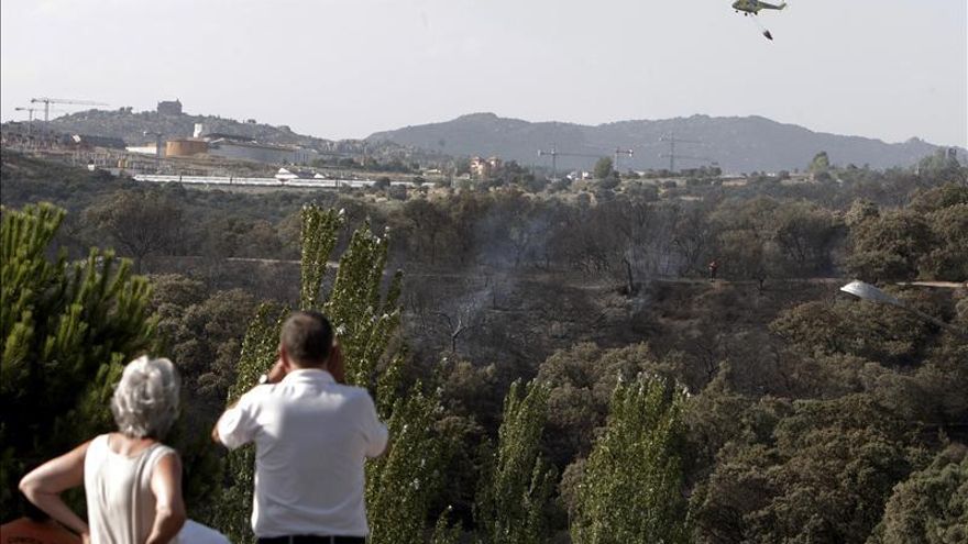 Se declara un incendio forestal en un pinar de Las Rozas