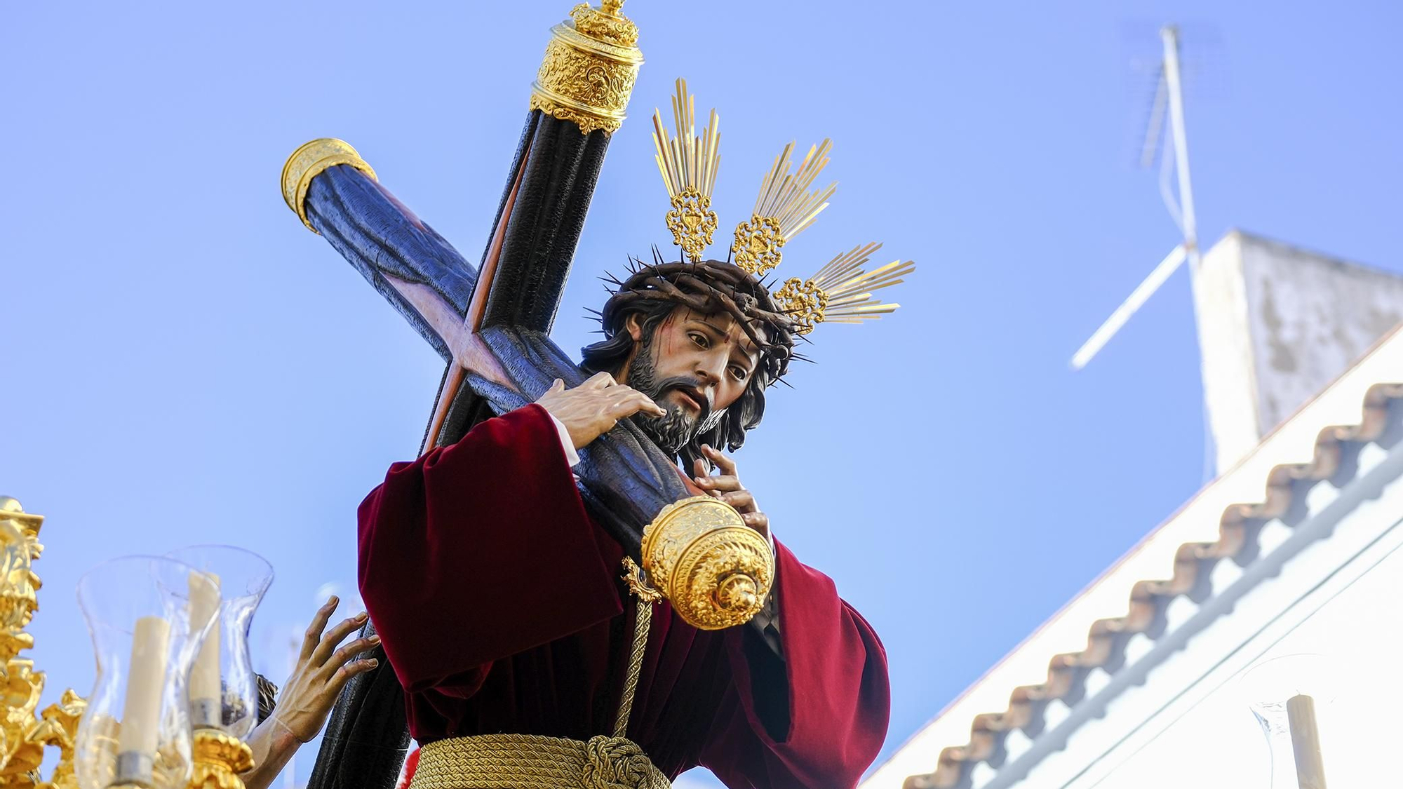 La estación de penitencia del Buen Suceso, en imágenes