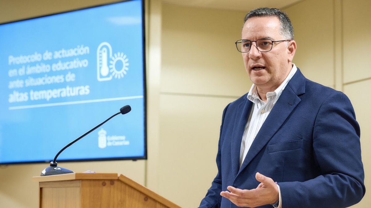 El consejero de Educación en Canarias, Poli Suárez.