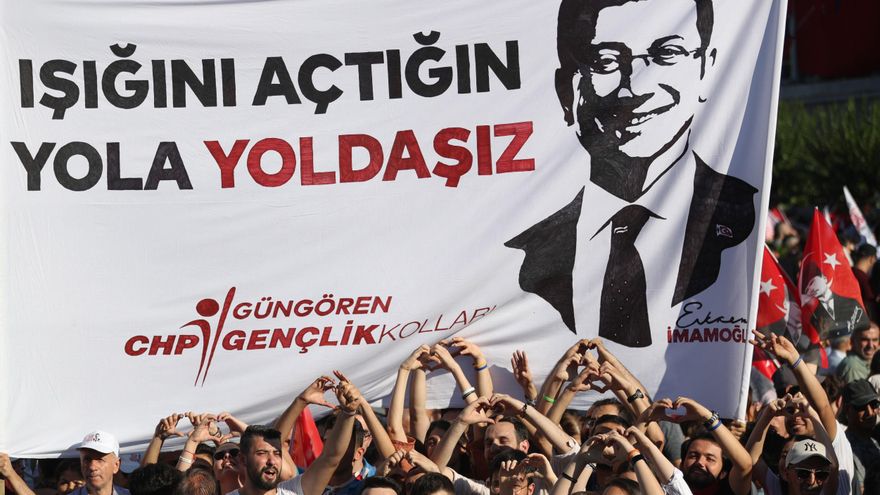 47 detenidos en nueva operación contra el Ayuntamiento de Estambul, en manos opositoras