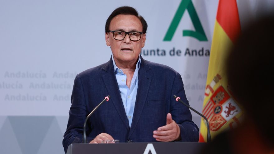 El consejero de Universidad, Investigación e Innovación, José Carlos Gómez Villamandos, en rueda de prensa