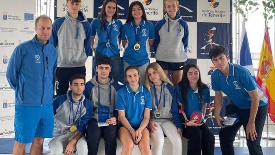 Media docena de podios para el Círculo en el segundo Open Nacional Juvenil de frontenis
