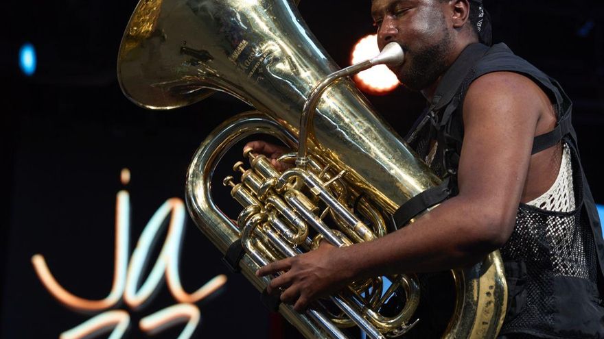 Theon Cross, en Vitoria, este sábado