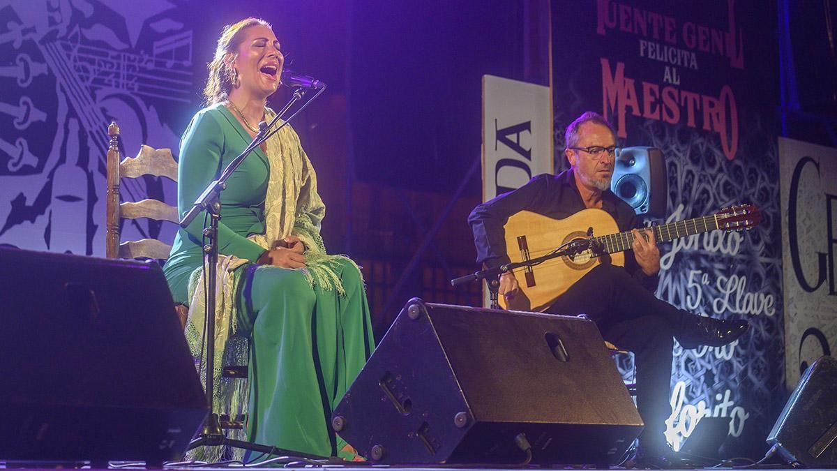 Puente Genil vibra con el festival de Cante Grande dedicado a Fosforito