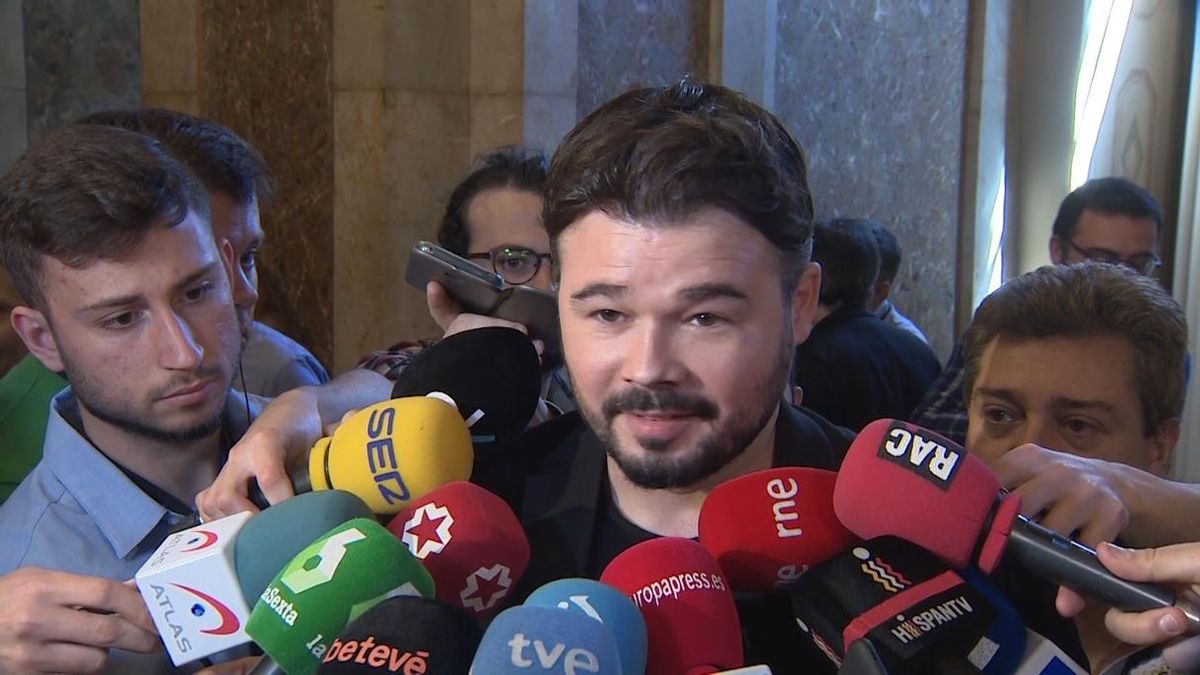Rufián dice no tener "ni idea" del voto del PNV y descarta la dimisión de Rajoy