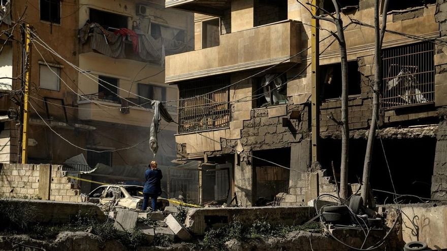 Un edificio de Beirut dañado por un ataque israelí, este sábado