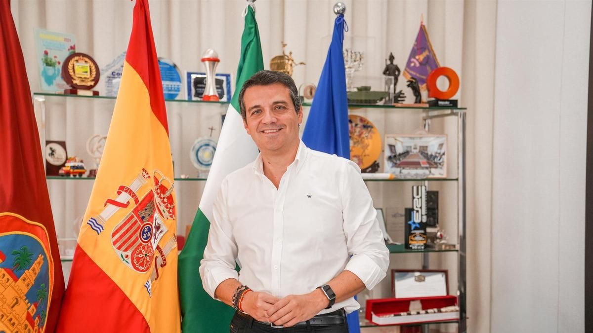 El presidente de la Federación Andaluza de Municipios y Provincias (FAMP) y alcalde de Córdoba, José María Bellido | Europa Press