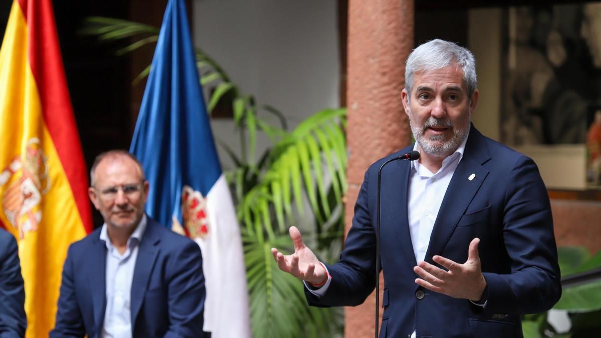 Clavijo pide cerrar el convenio del Centro Nacional de Vulcanología antes de final de año