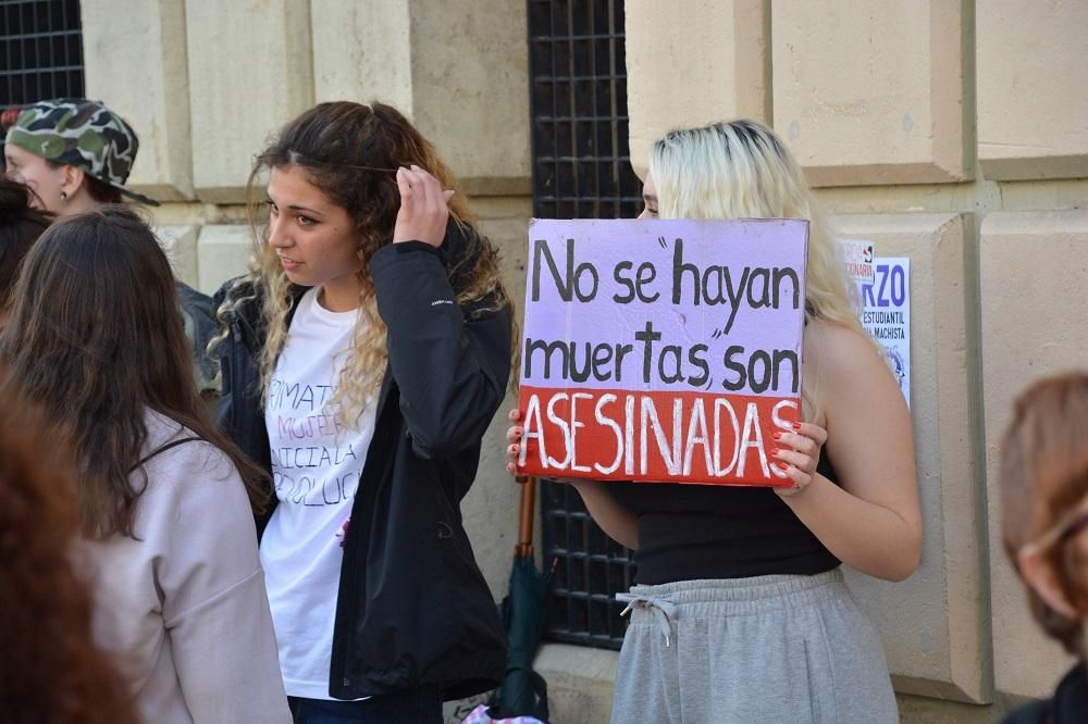Concentración estudiantil. Huelga Feminista 8M Murcia (03)