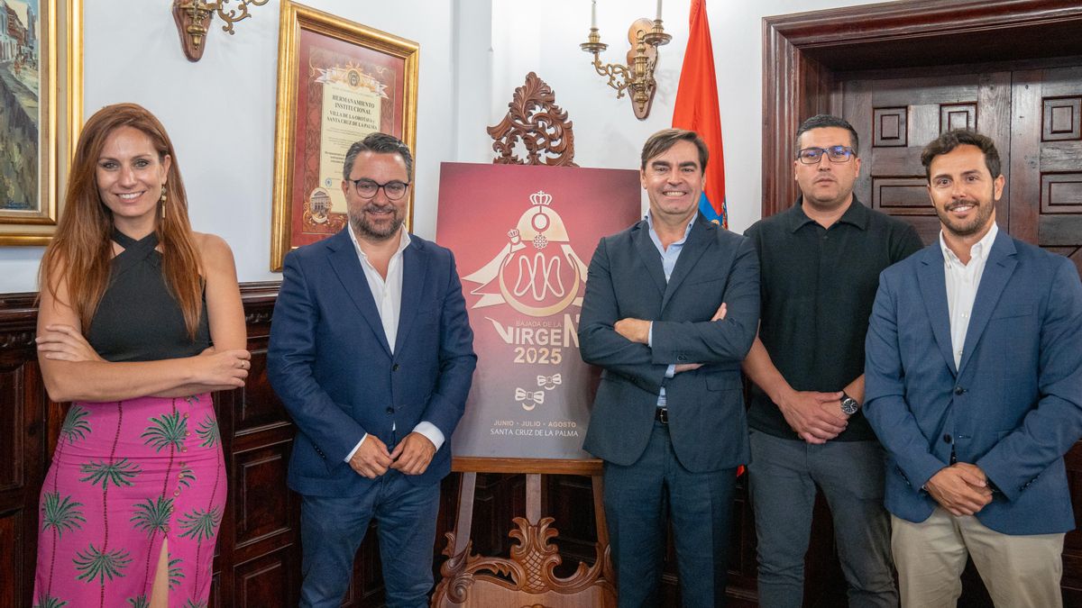 Presentación del convenio de colaboración   de Binter con el Ayuntamiento de Santa Cruz de La Palma para renovar su apoyo a la Bajada de la Virgen de Las Nieves.